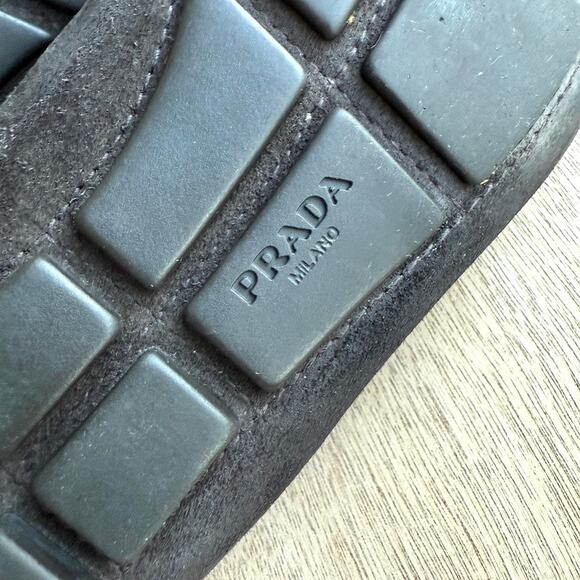 PRADA Suede Driving Loafers Brown Bow Logo Driving Shoes Made in Italy 37.5 - Picture 10 of 10